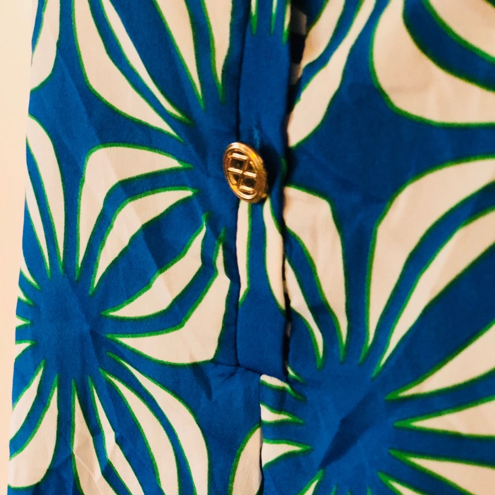 Boutique-Tracy Negoshian Celia Dress in geo leaves - Picture 6 of 8